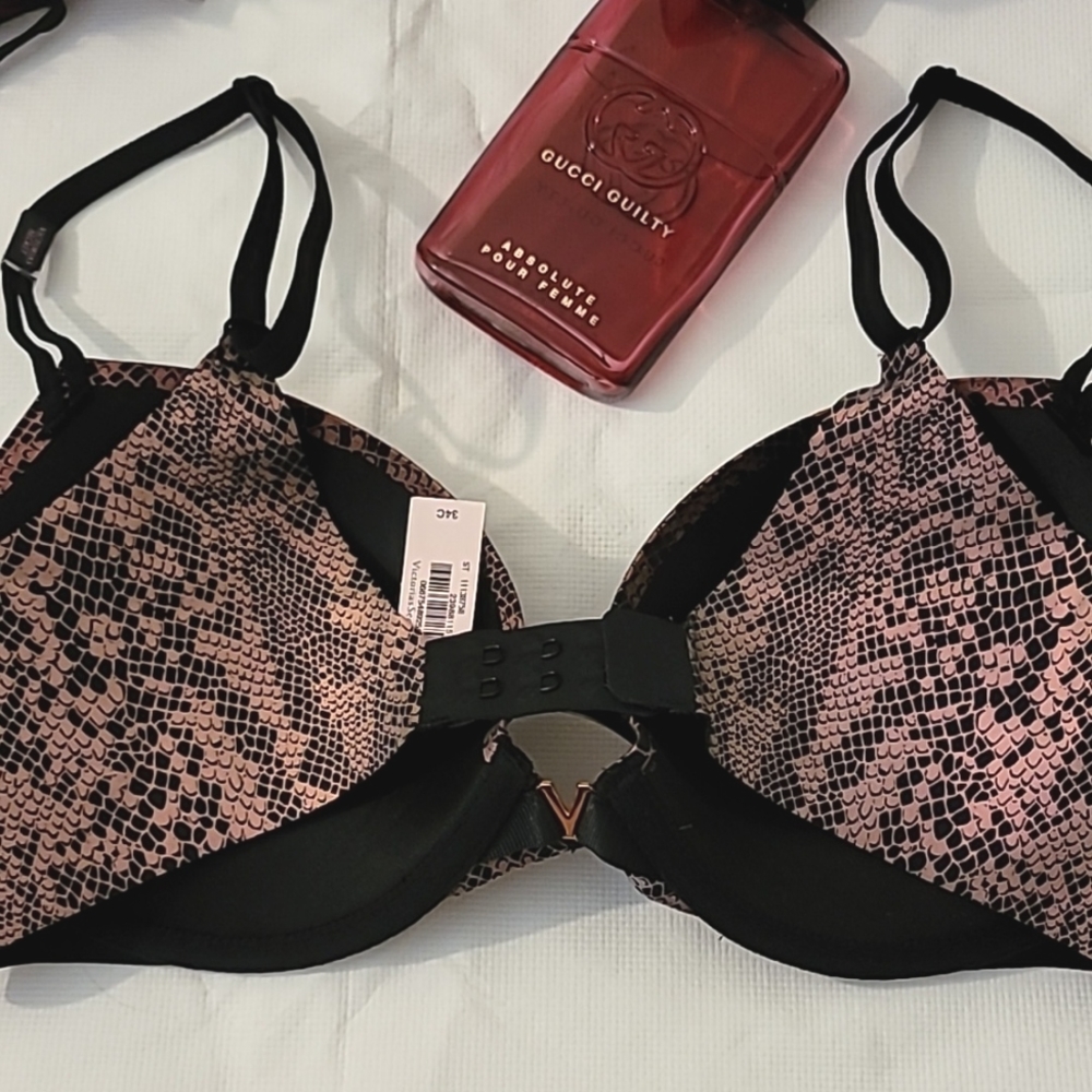 Victoria Secret bra - Picture 4 of 4